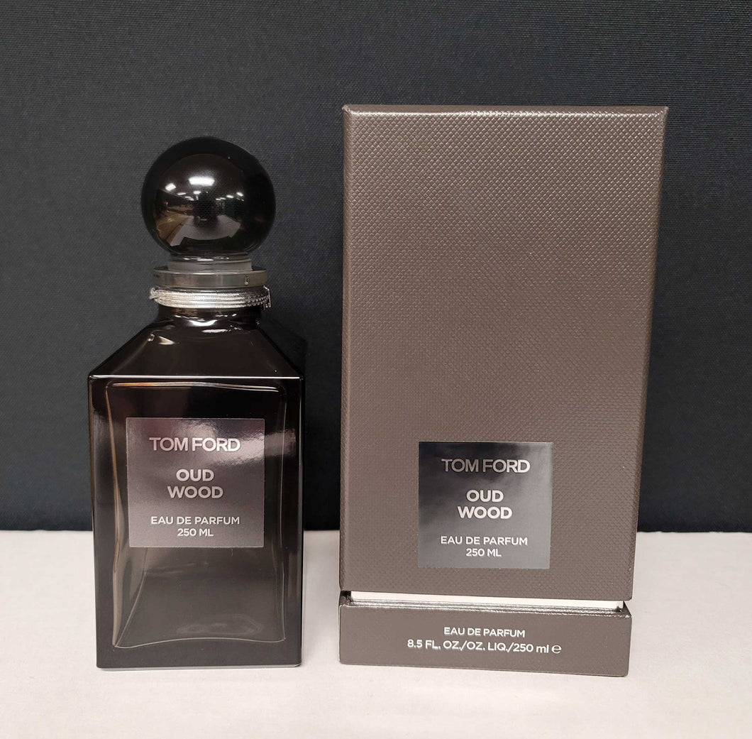 TOM FORD Oud Wood Decanter, 8.5 oz./ 250 mL